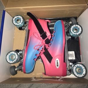 Women’s Size 8 Riedell Roller Skates